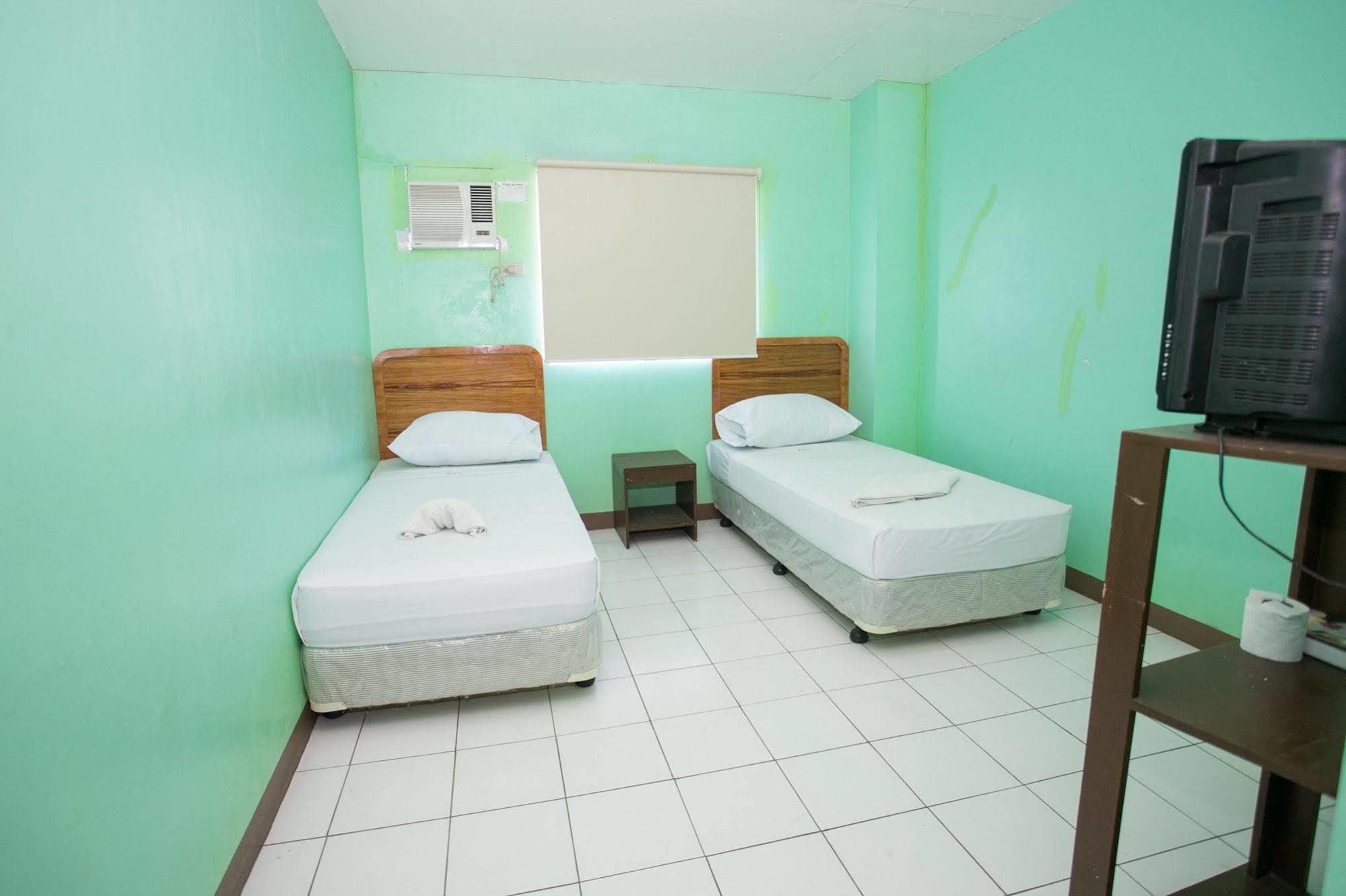 Gv Hotel - Dipolog Luaran gambar